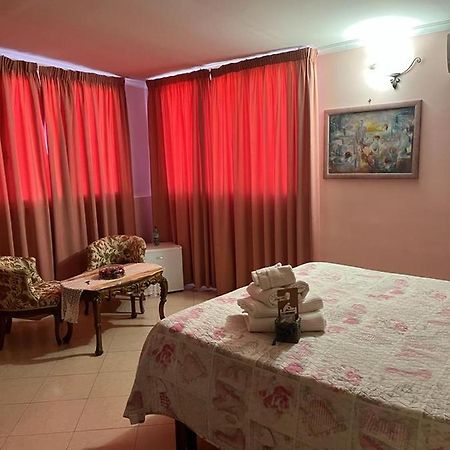 La Villa Del Patrizio Остия-Антика Экстерьер фото