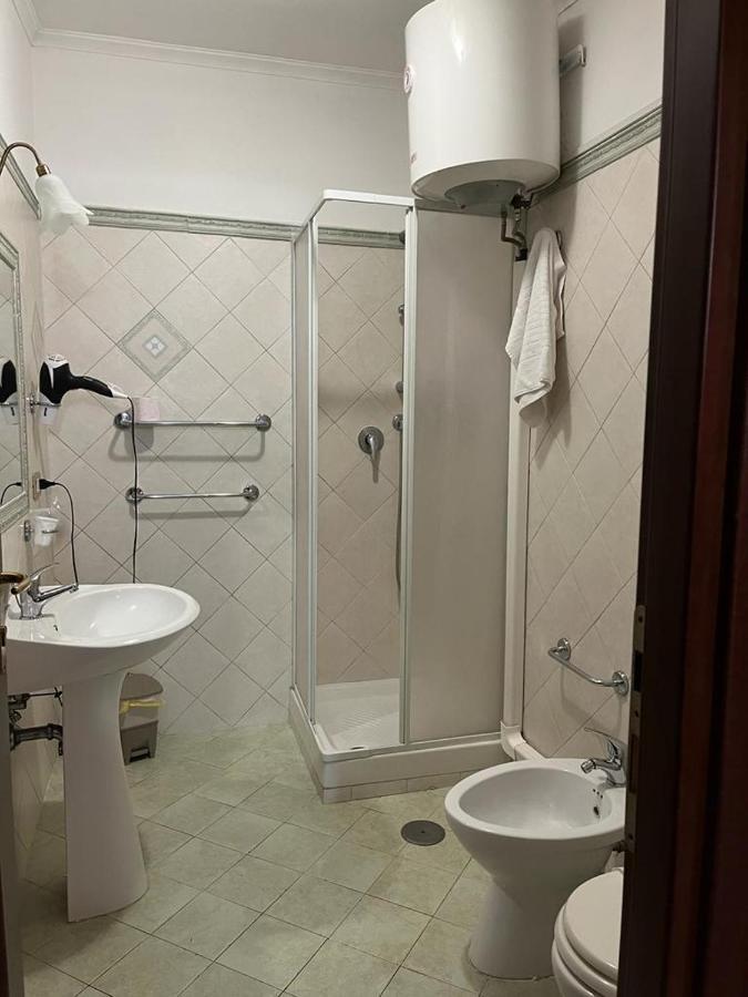 La Villa Del Patrizio Остия-Антика Экстерьер фото